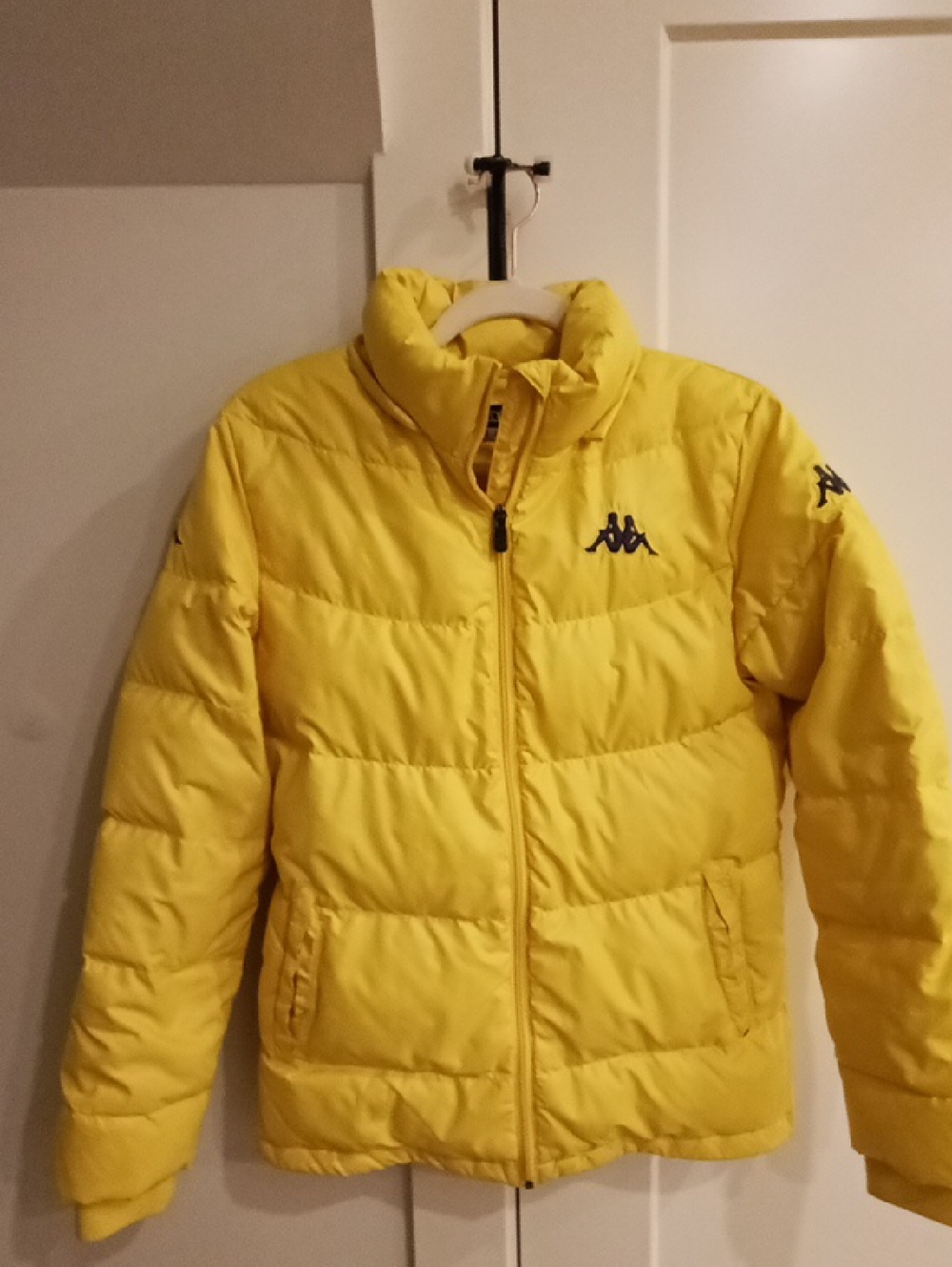 Kappa Yellow Puffer Ladies or Youth PTP 19.5" Sz. Large Polyester Fill -No Hood